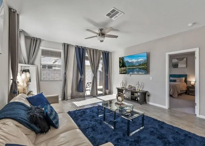 Spacious Az King Bed Great Wifi Near Stadium Golf *