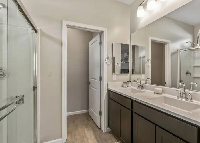 Spacious Az King Bed Great Wifi Near Stadium Golf * Surprise