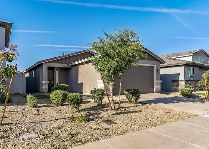 Holiday home Spacious Az King Bed Great Wifi Near Stadium Golf *