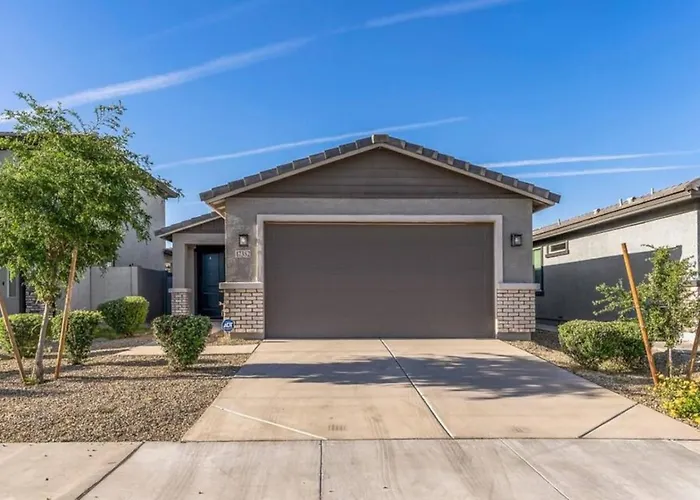 Spacious Az King Bed Great Wifi Near Stadium Golf *